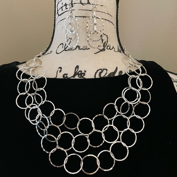 White House Black Market Jewelry - White House Black Market Silver Hammered Circle Bib Necklace and Earring Set
